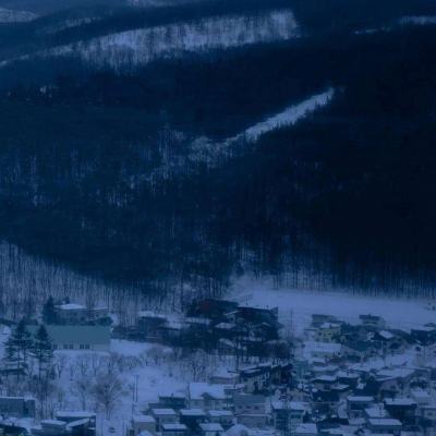 中年不发福！51岁景岗山紧身衣秀健硕身材